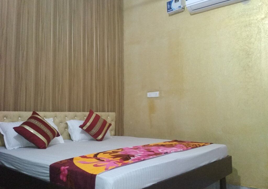 Photo of Bedroom in Dehradun