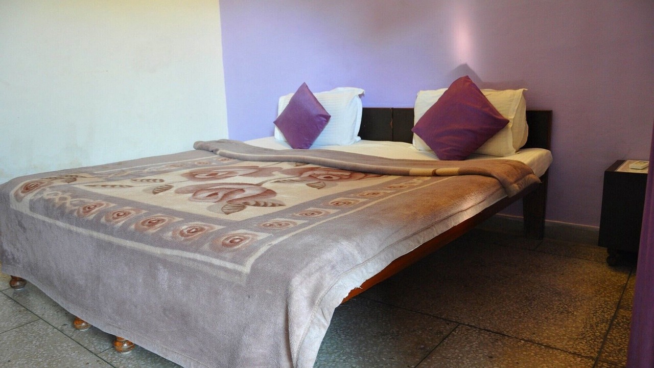 Photo of Bedroom in Rishikesh