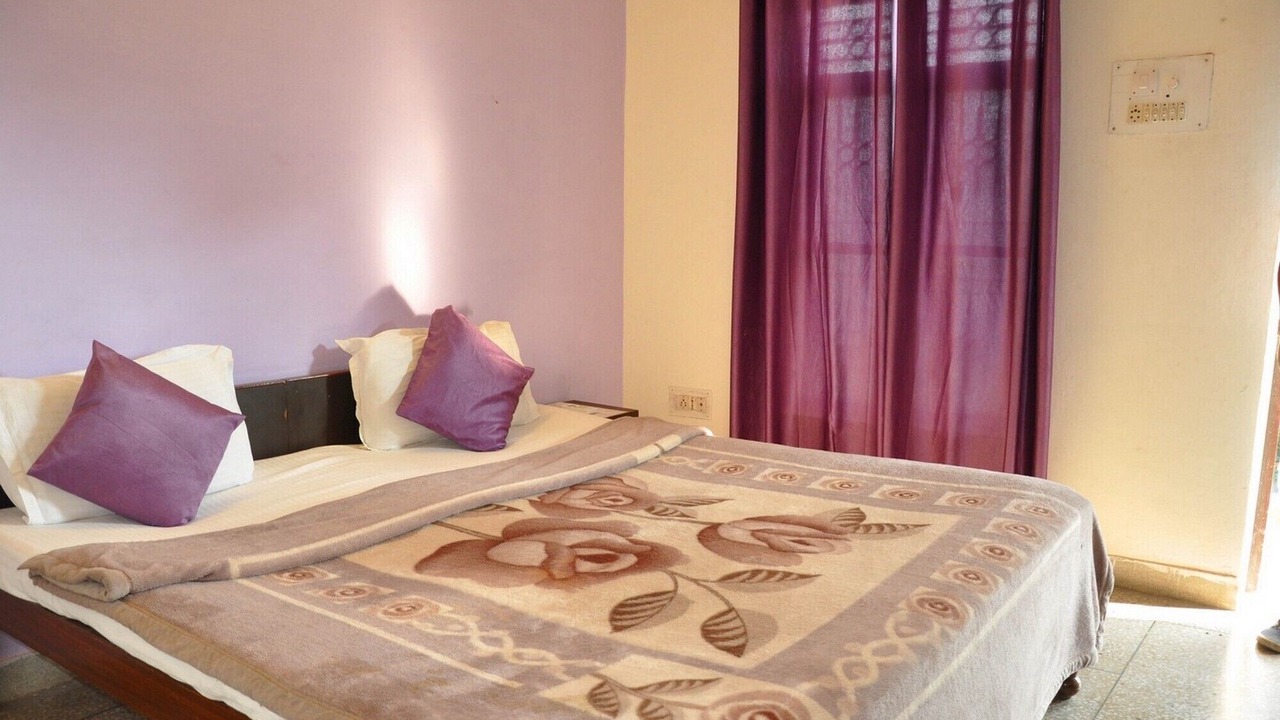 Photo of Bedroom in Rishikesh