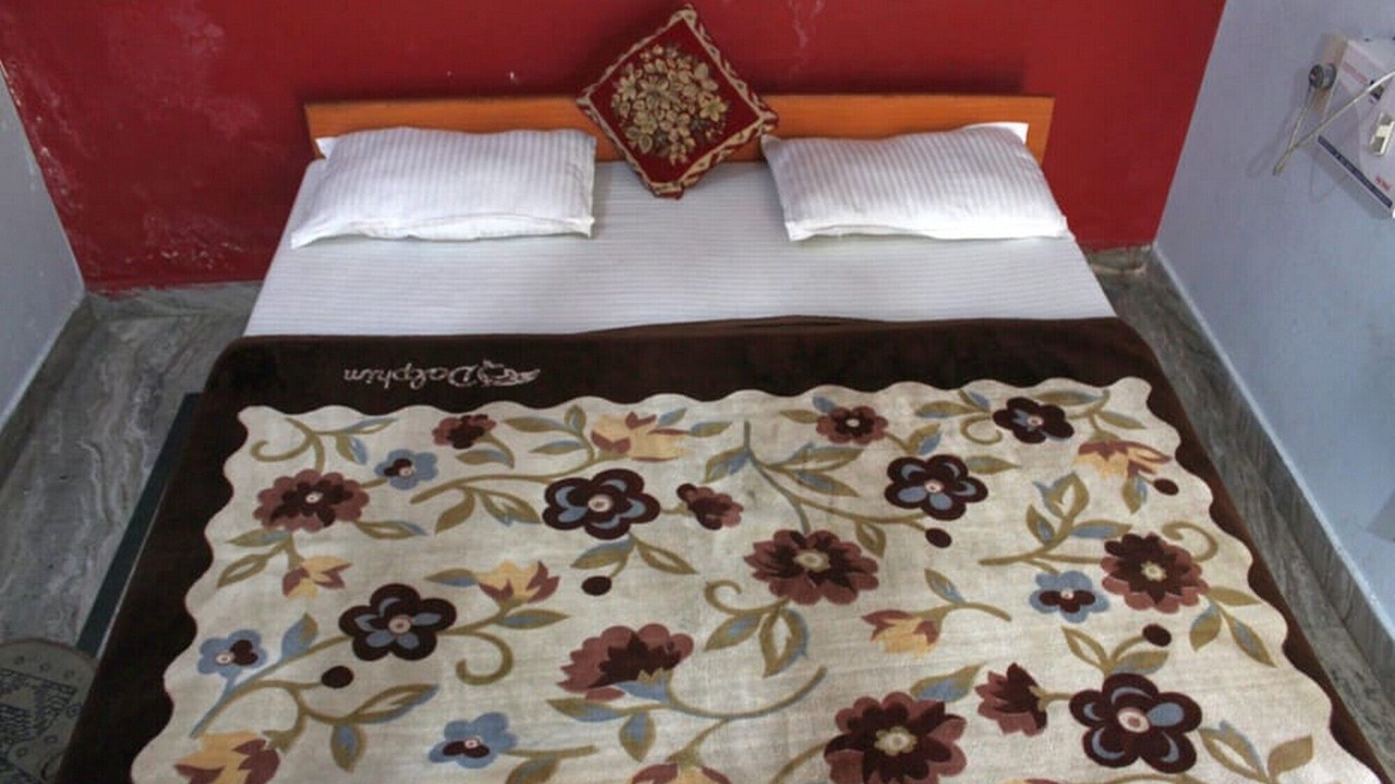 Photo of Bedroom in Tapovan