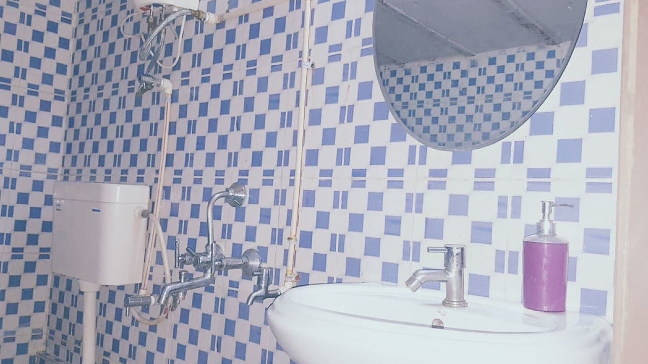Photo of Bathroom in Kalyani Nagar