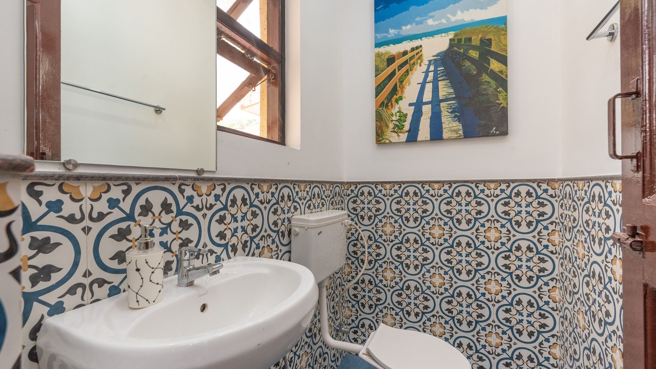 Photo of Bathroom in Gauravaddo