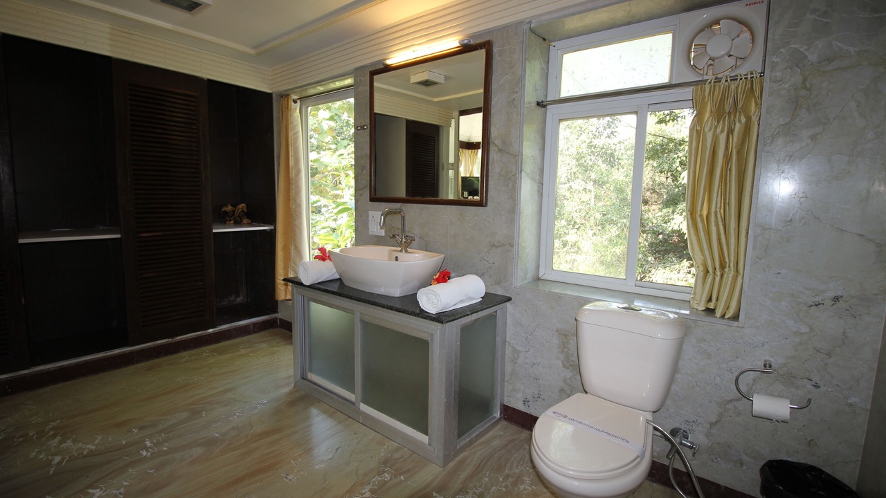 Photo of Bathroom in Avarghani