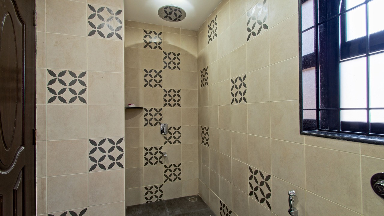 Photo of Bathroom in Calangute