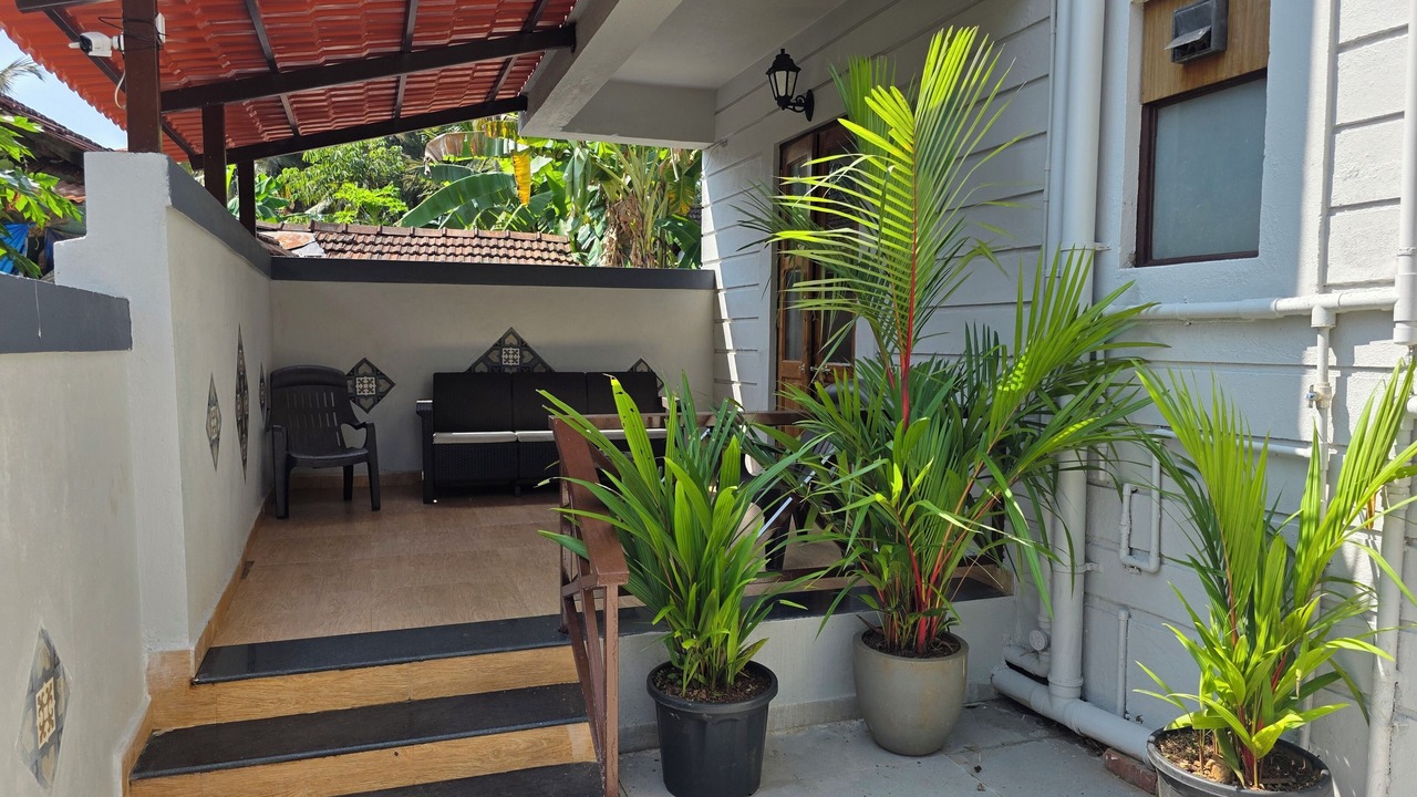 Photo of Patio Balcony in Sernabatim