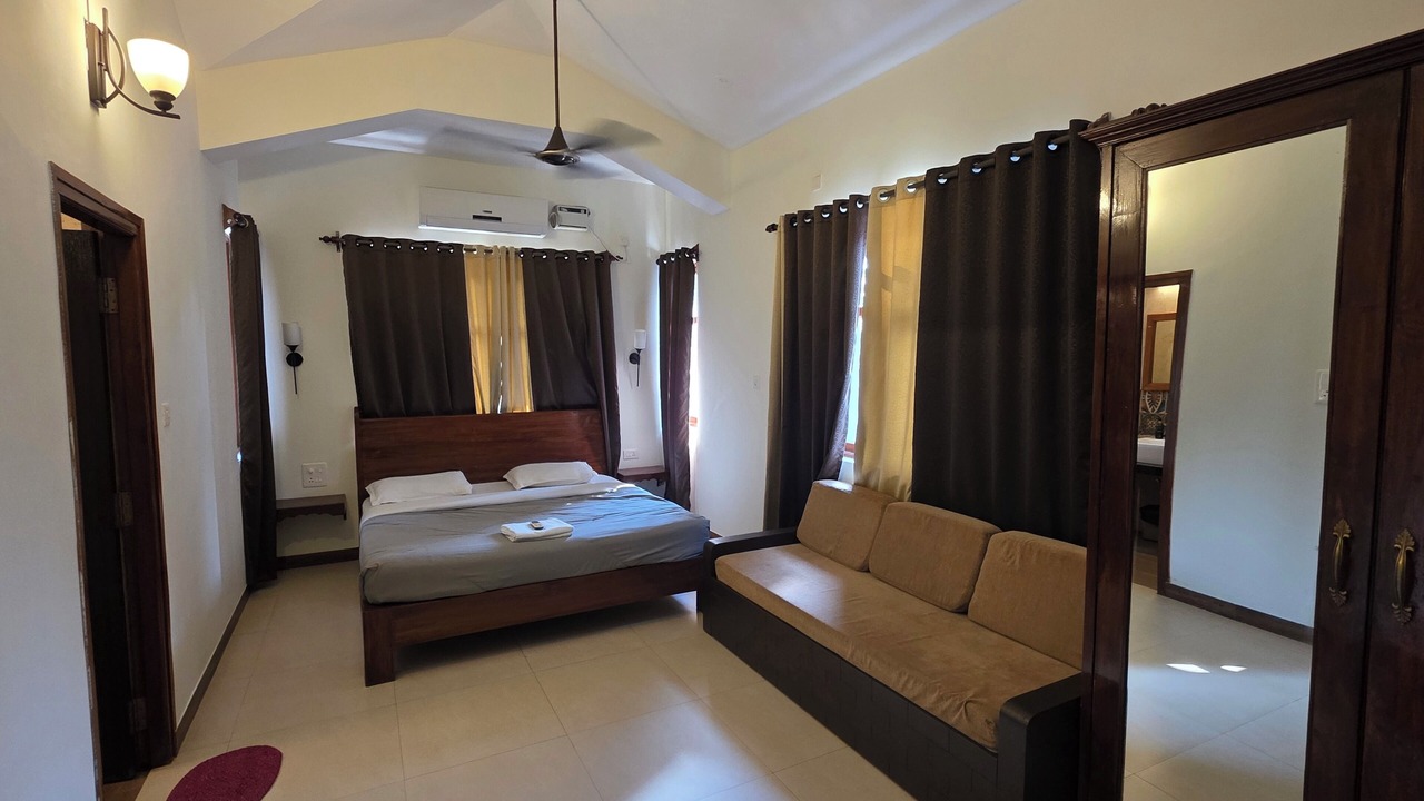 Photo of Bedroom in Sernabatim