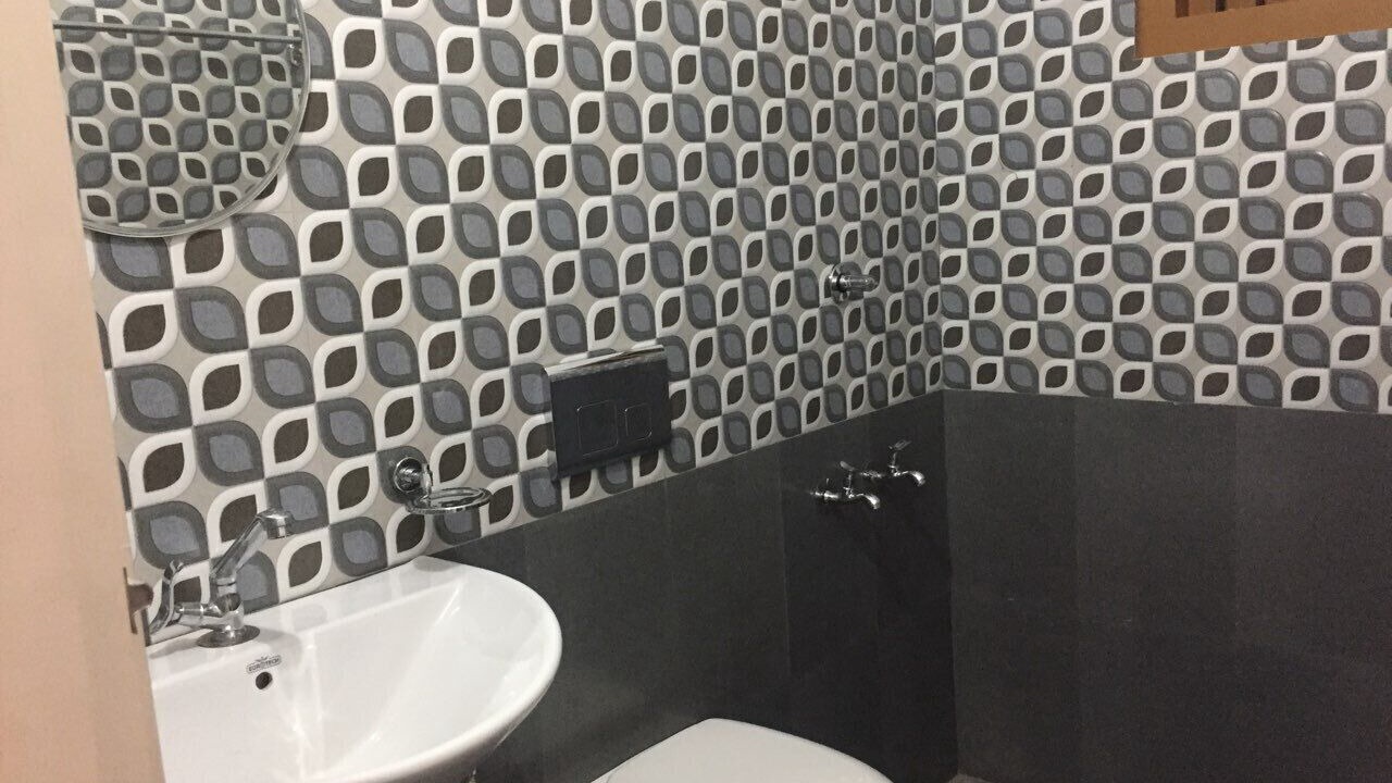 Photo of Bathroom in Guruvayur