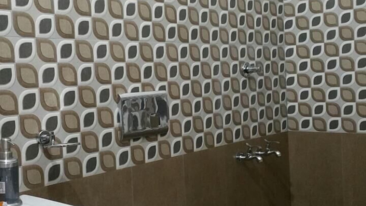 Photo of Bathroom in Guruvayur