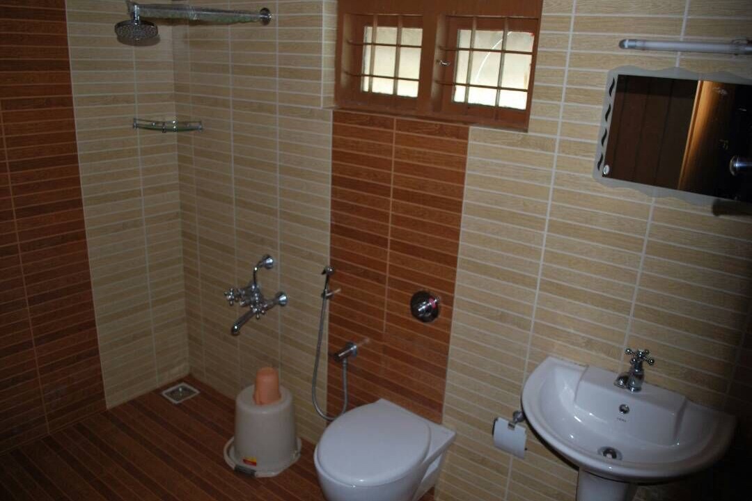 Photo of Bathroom in Periyur
