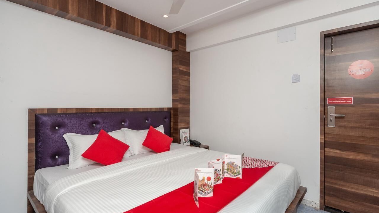 Photo of Bedroom in Triplicane