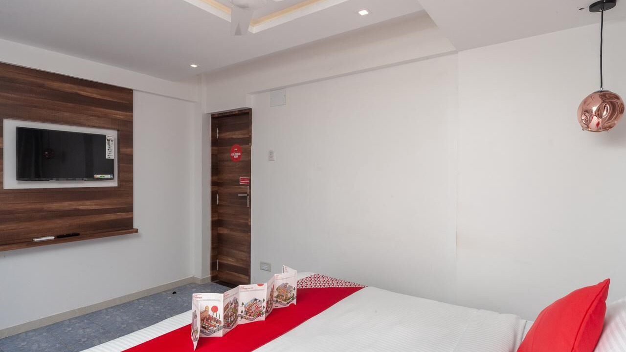 Photo of Bedroom in Triplicane