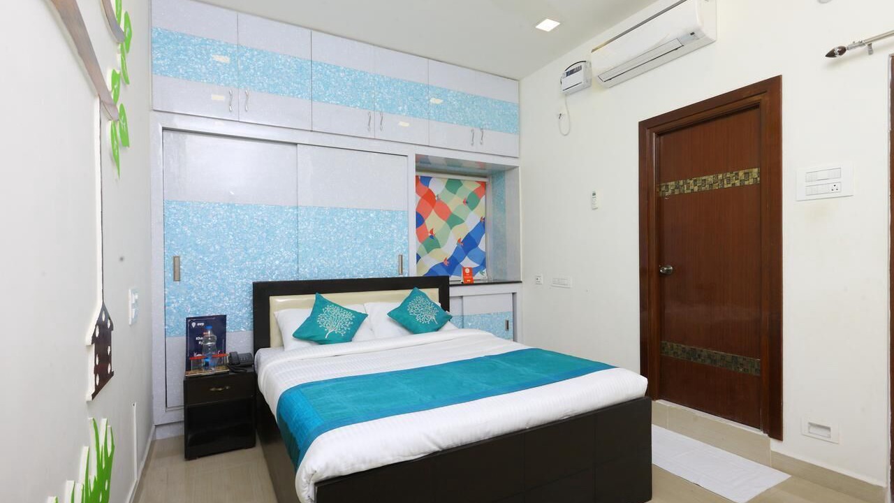 Photo of Bedroom in Tiruchanur