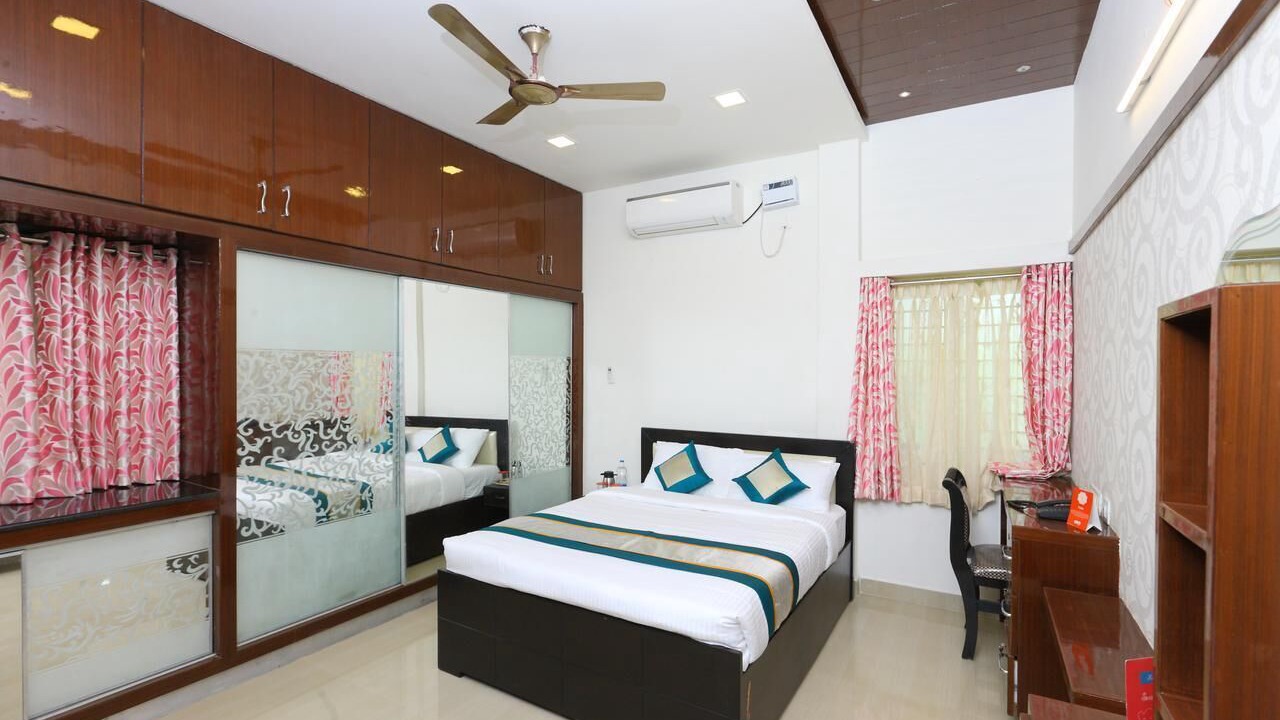 Photo of Bedroom in Tiruchanur