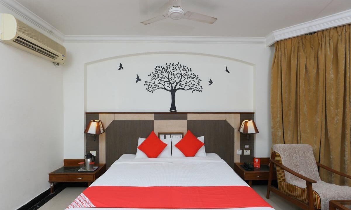 Photo of Bedroom in Tiruchanur