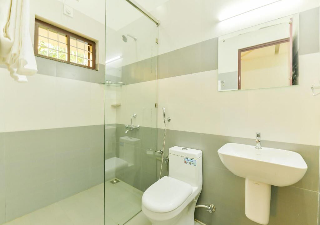 Photo of Bathroom in Aryad South