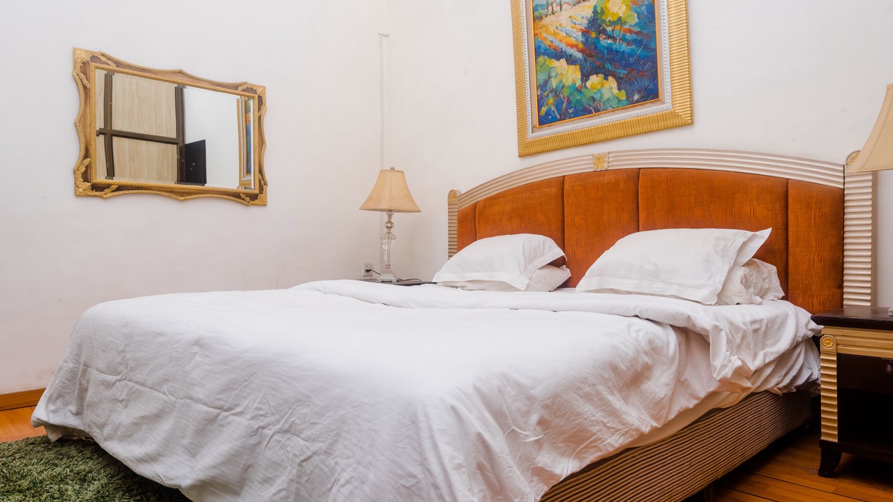 Photo of Bedroom in Aarey Colony