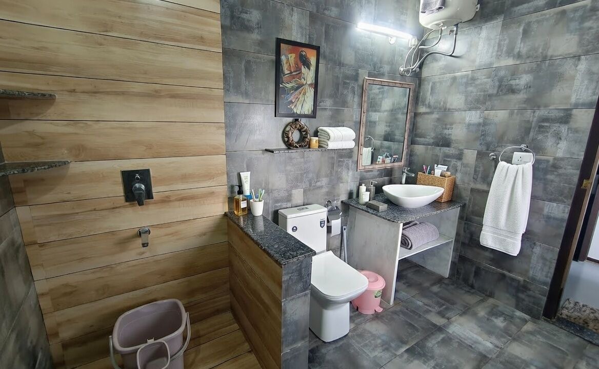 Photo of Bathroom in Mukteshwar