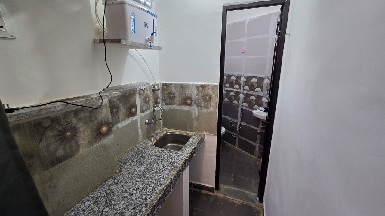 Photo of Bathroom in Tonk Road