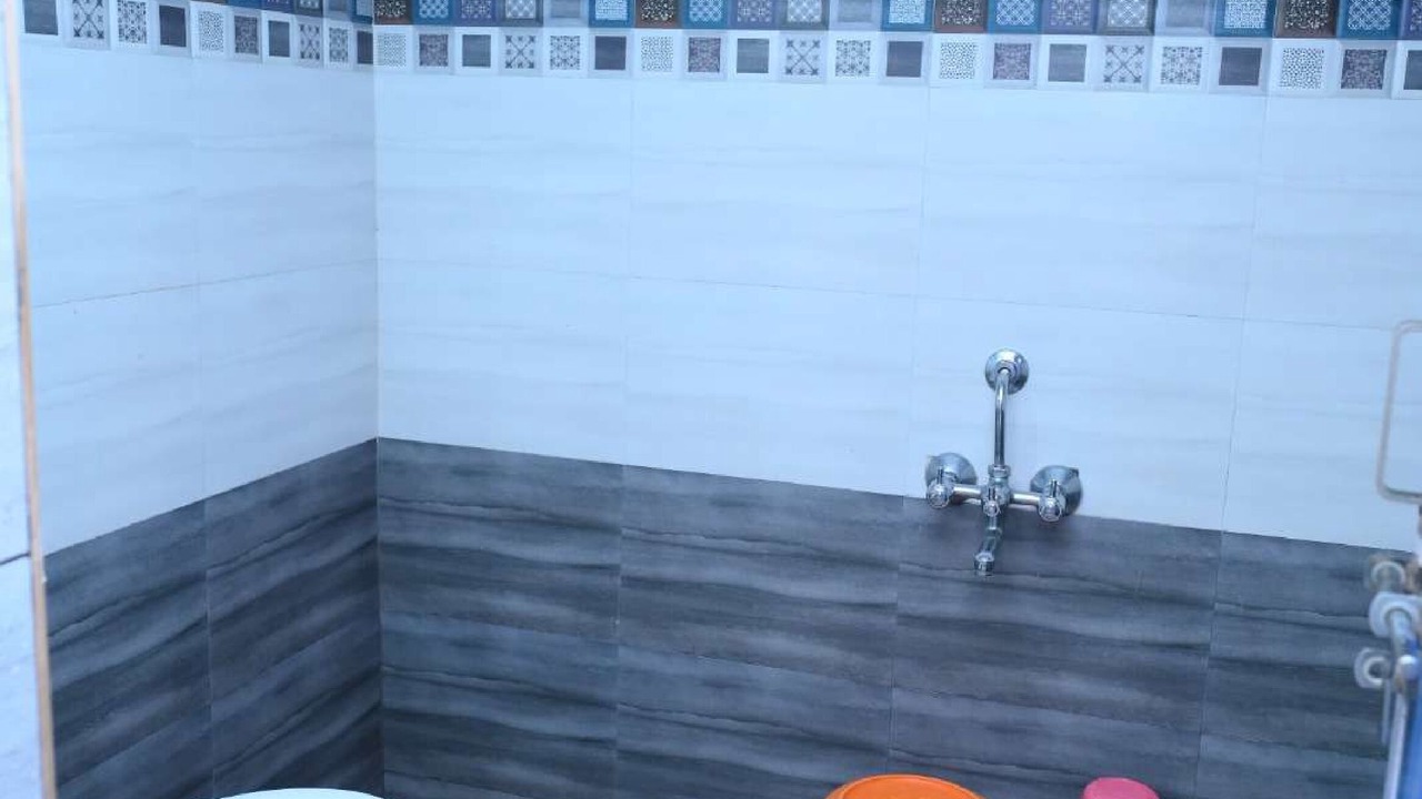 Photo of Bathroom in Murudeshwara