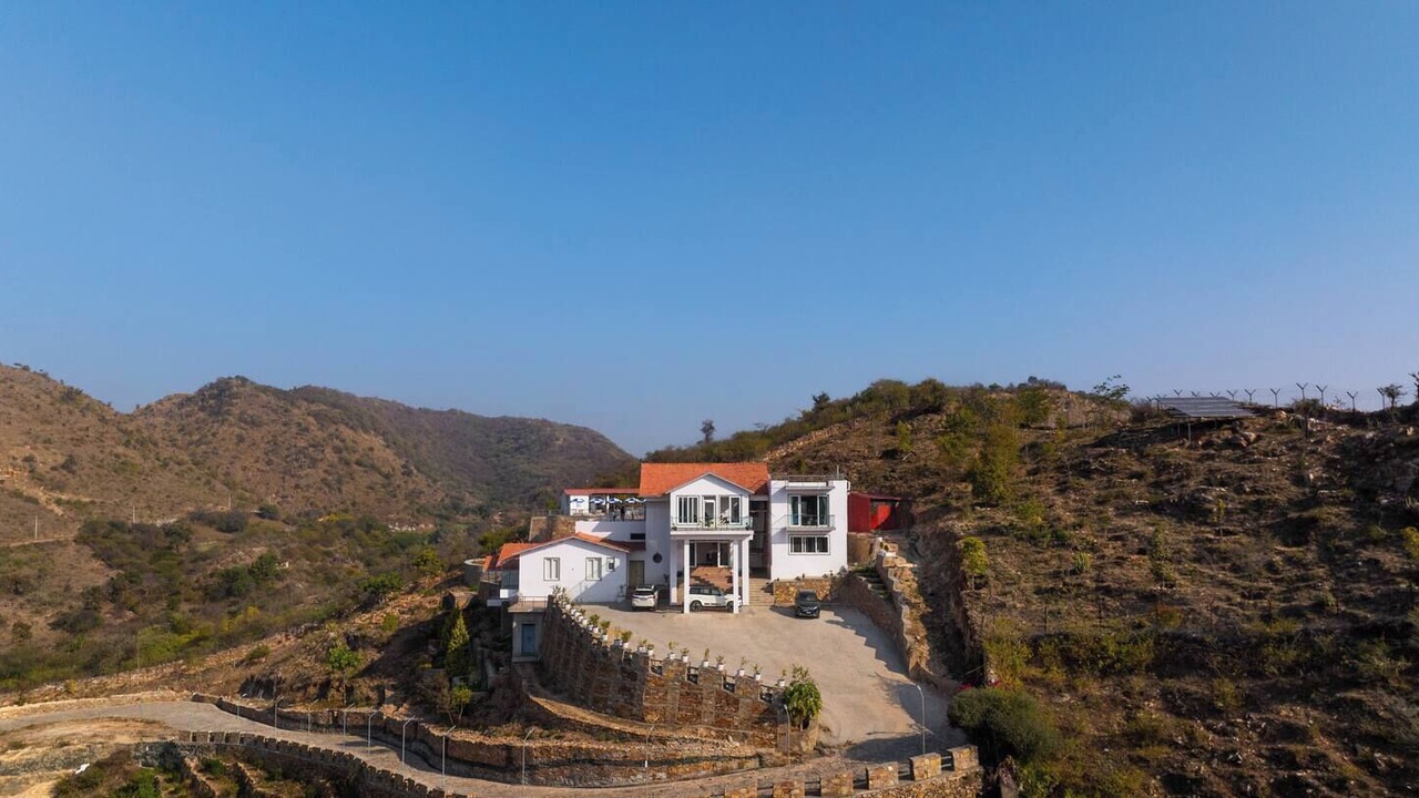 Photo of Outdoor in Eklingji
