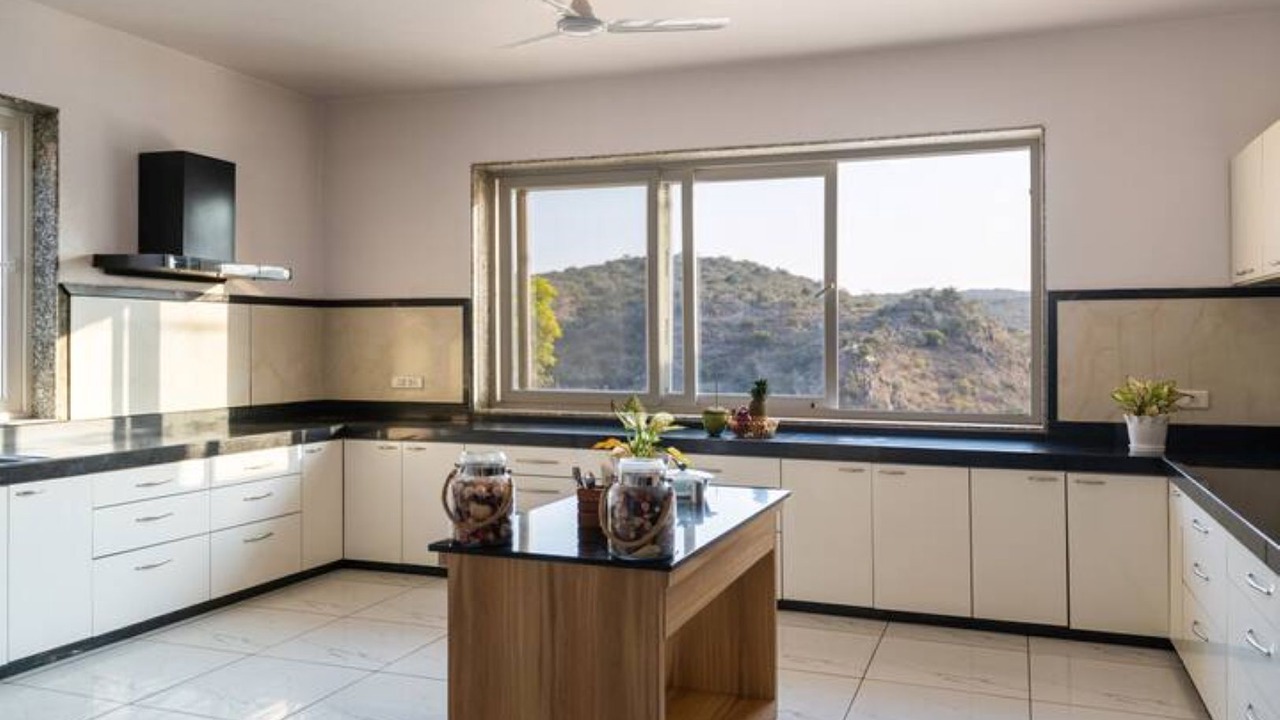 Photo of Kitchen in Eklingji