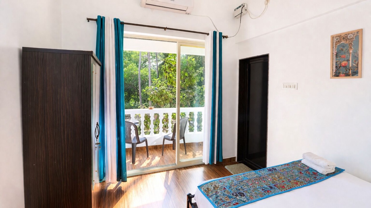 Photo of Bedroom in Morjim