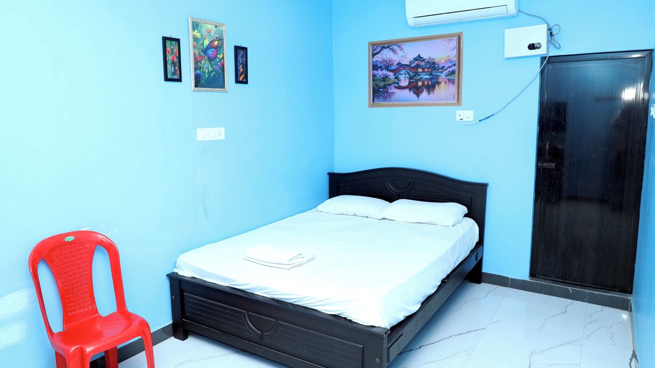 Photo of Bedroom in Tiruvannamalai