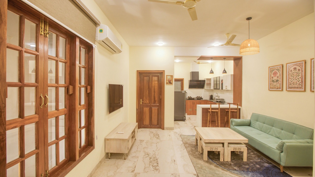 Photo of Livingroom in White Town