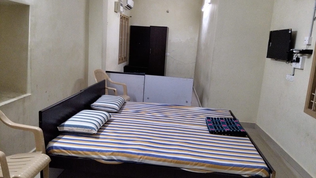 Photo of Bedroom in Tiruvannamalai