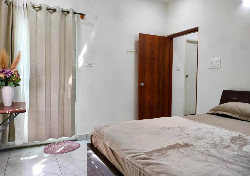 Photo of Bedroom in Palm Meadows