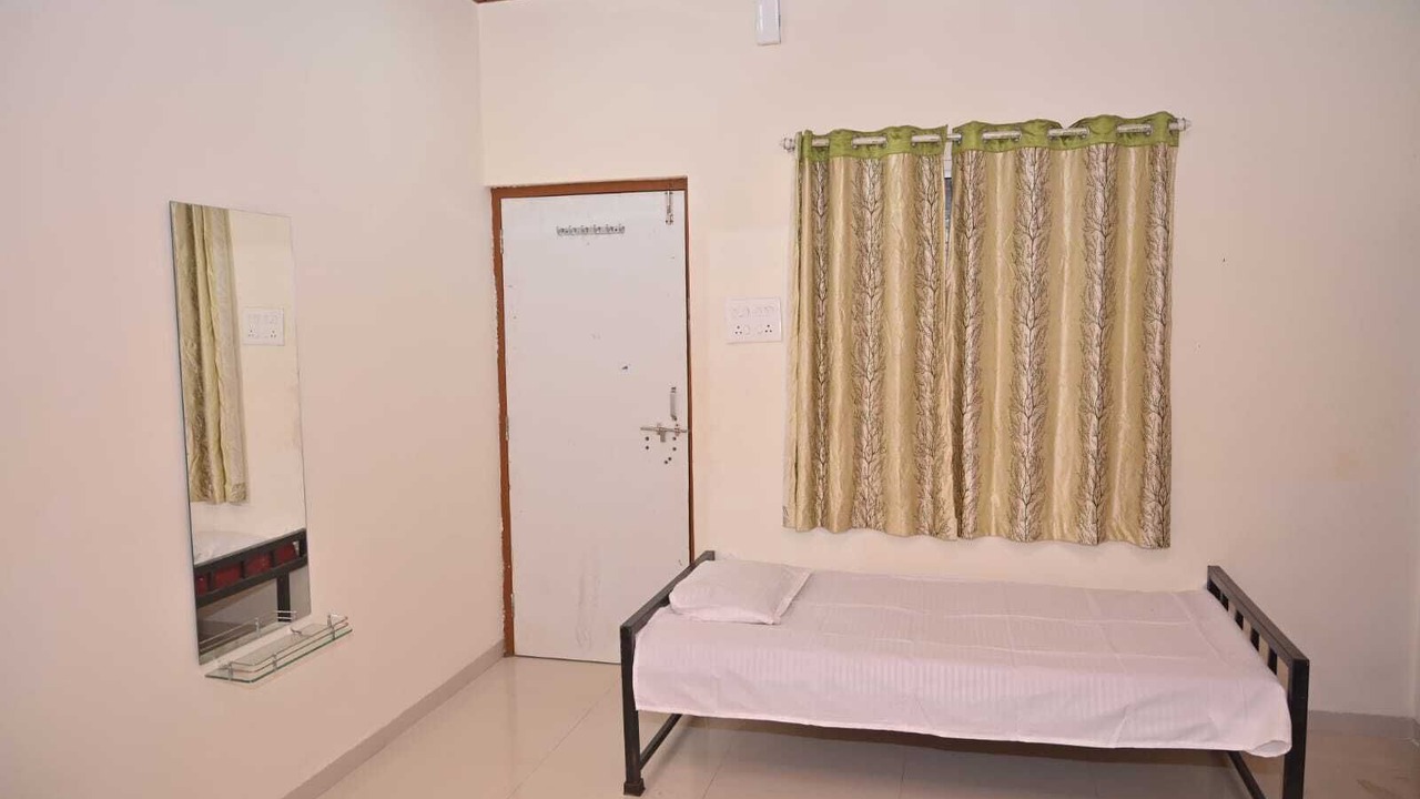 Photo of Bedroom in Paud