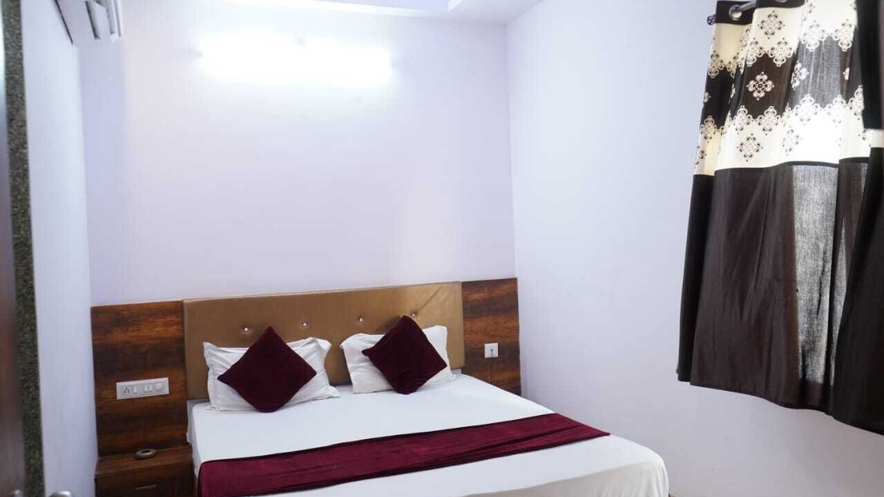 Photo of Bedroom in Central Area