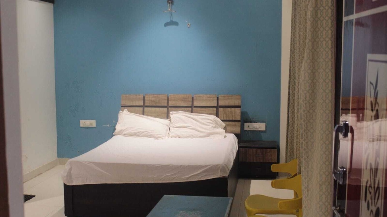 Photo of Bedroom in Uttan