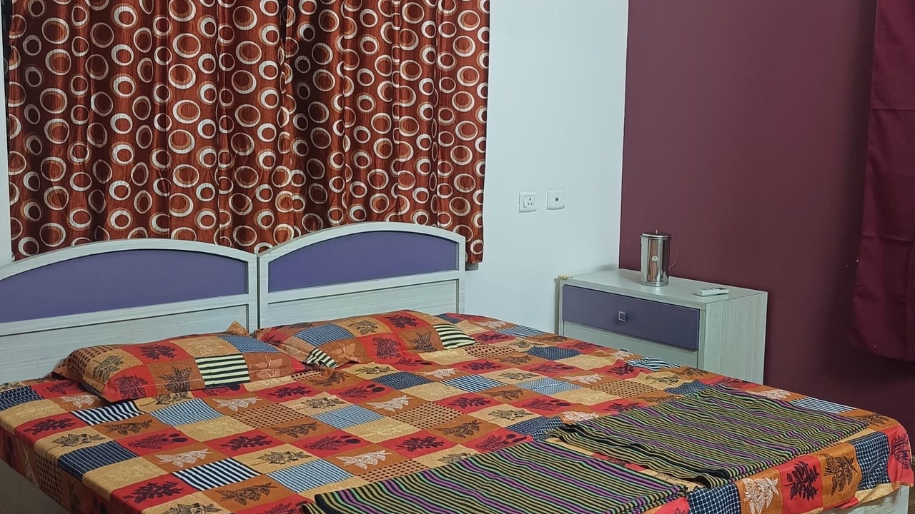 Photo of Bedroom in Adyar
