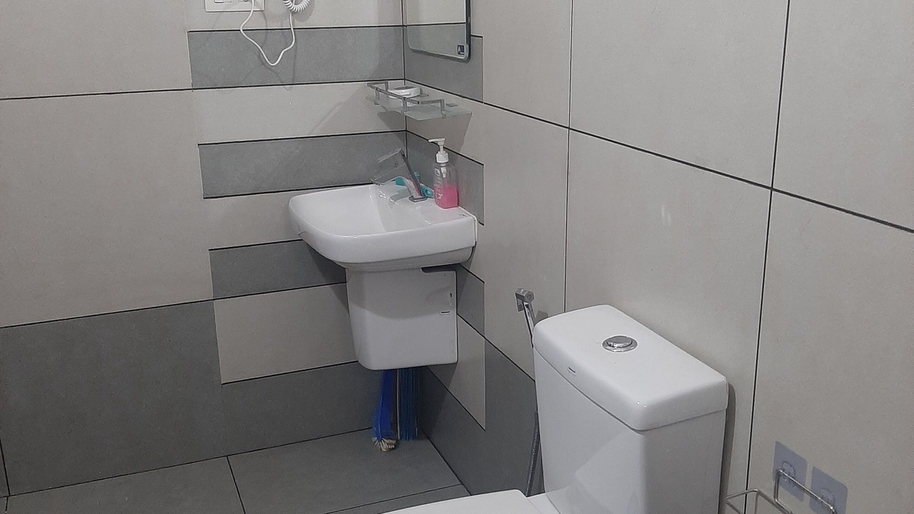 Photo of Bathroom in Edapalli