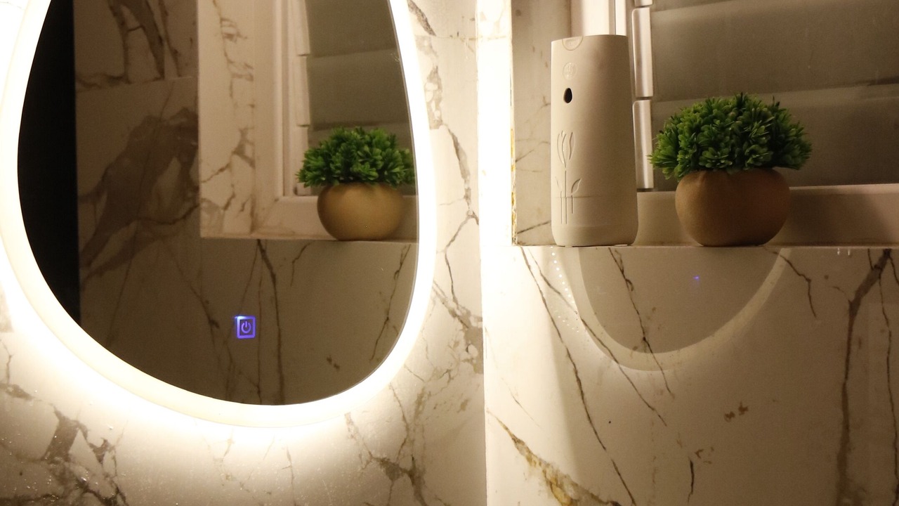 Photo of Bathroom in Viman Nagar