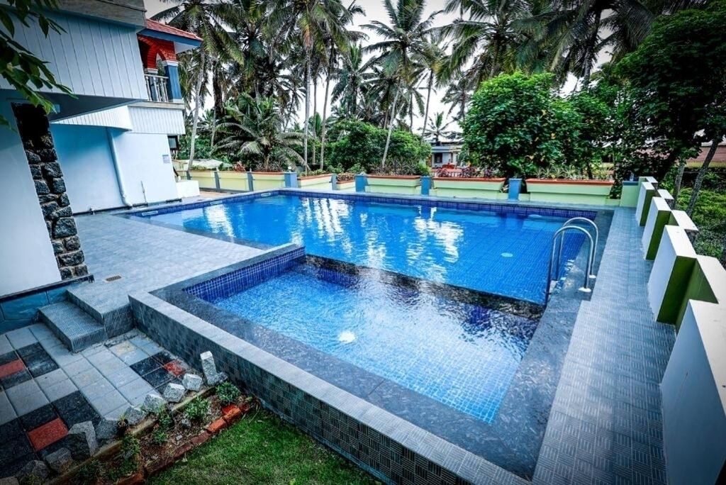 Photo of Outdoor in Poovar