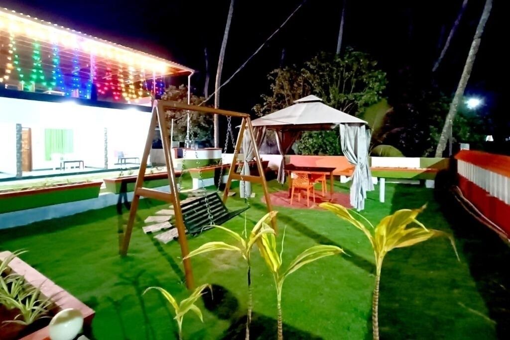 Photo of Outdoor in Poovar