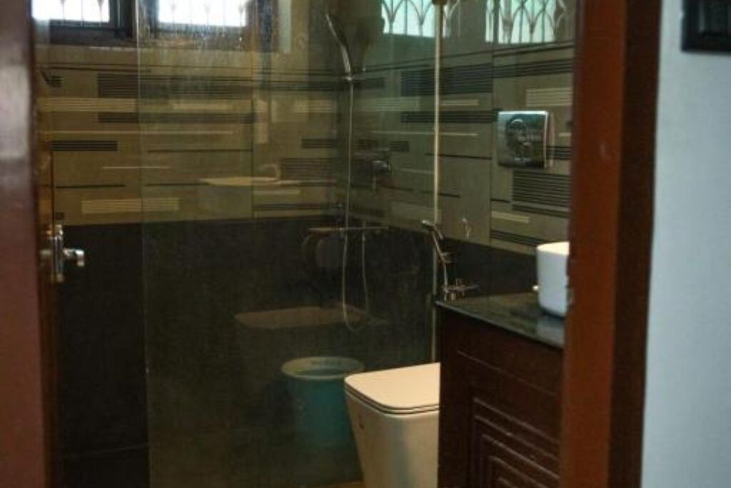 Photo of Bathroom in Poovar