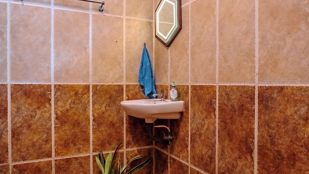 Photo of Bathroom in Thiruvananthapuram