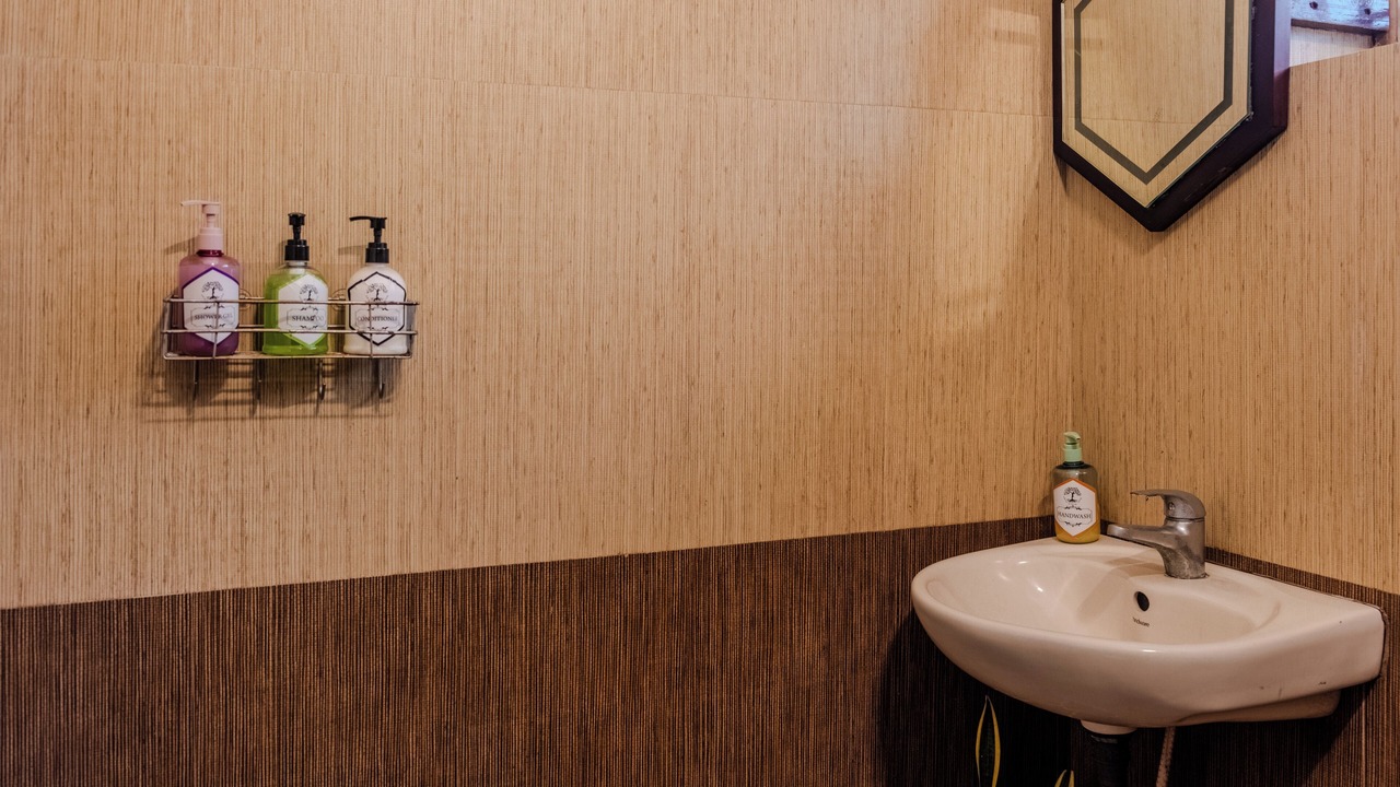 Photo of Bathroom in Thiruvananthapuram