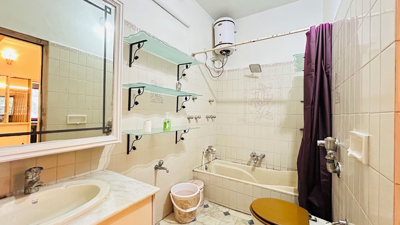 Photo of Bathroom in Koramangala 4th Block