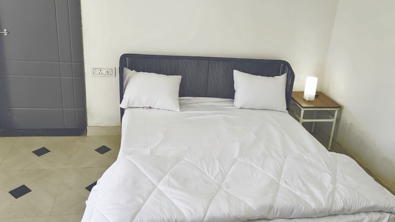 Photo of Bedroom in Gogunda