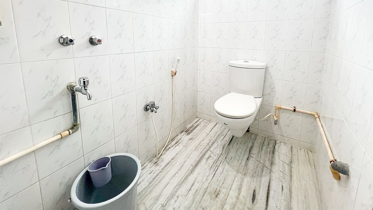 Photo of Bathroom in Tiruchirappalli