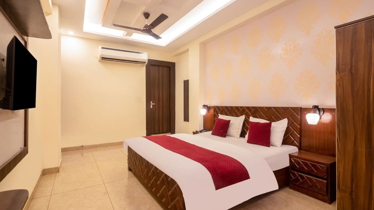 Photo of Bedroom in Haridwar