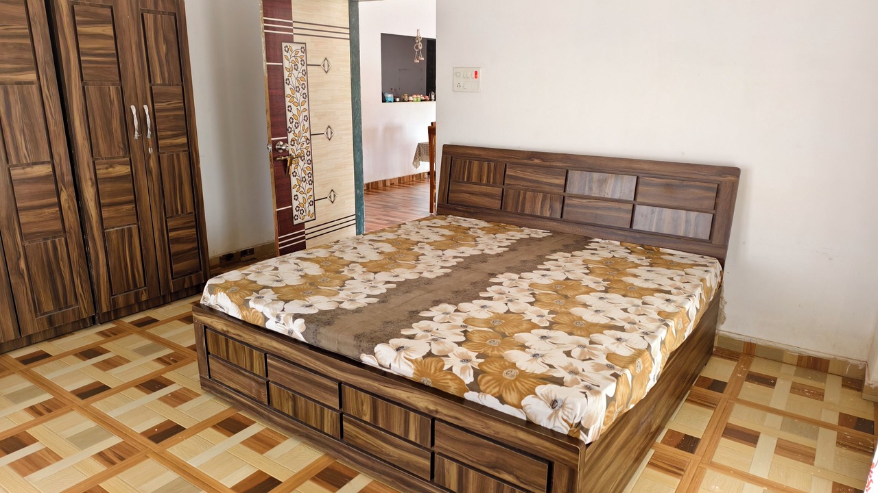 Photo of Bedroom in Pali