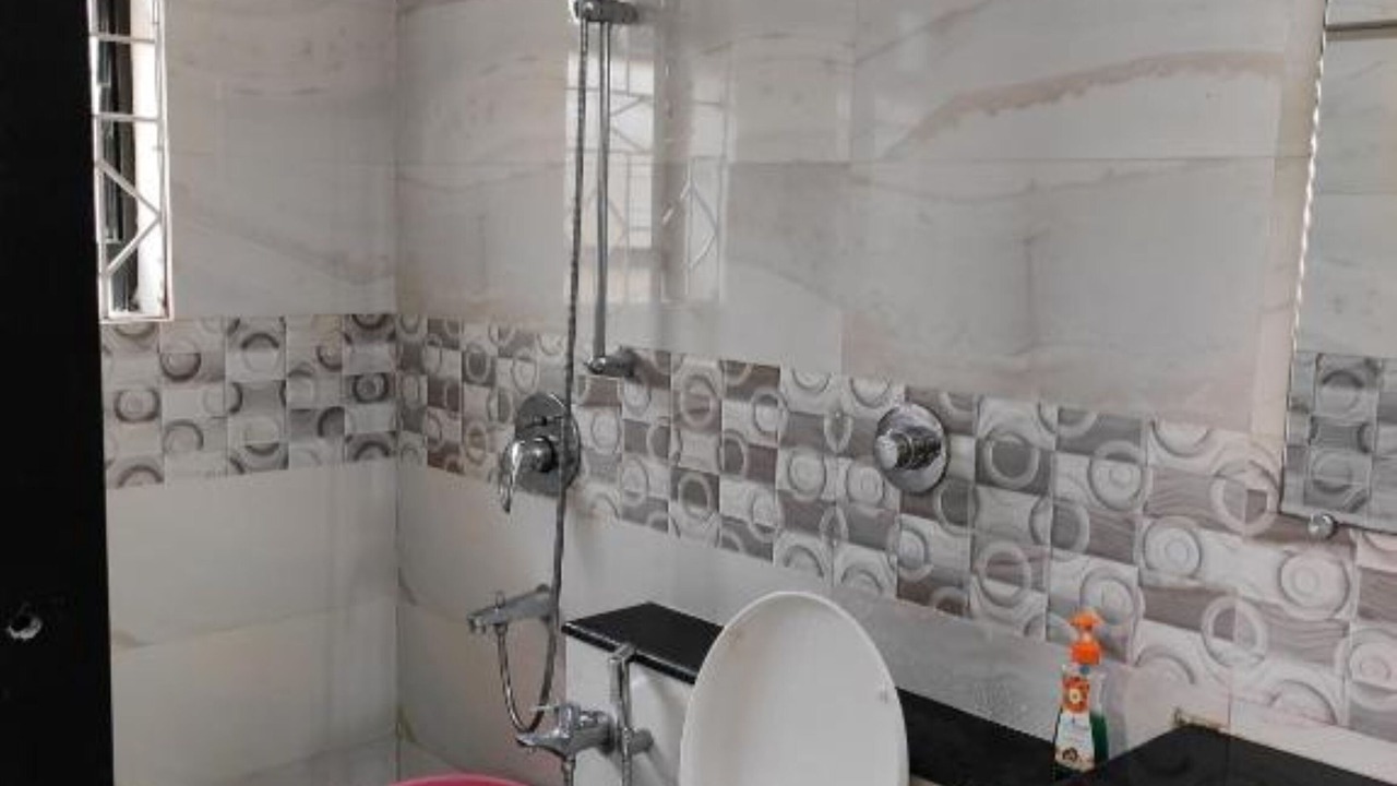 Photo of Bathroom in Fatona