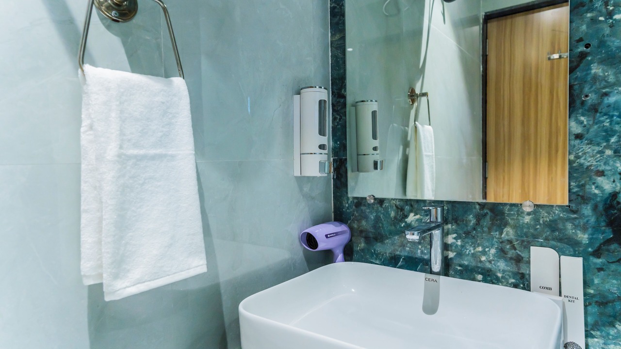 Photo of Bathroom in Gayariawas