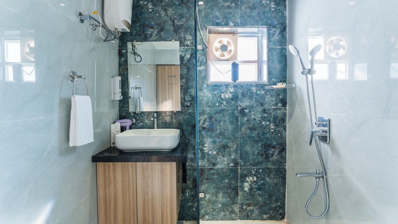 Photo of Bathroom in Gayariawas