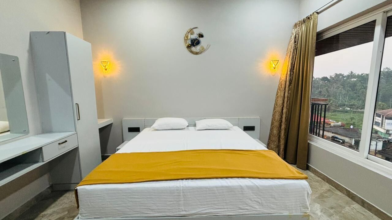 Photo of Bedroom in Pinangode